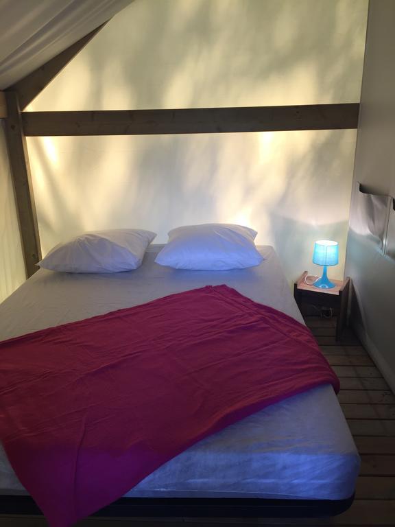 Camping Les Orangers San-Martino-di-Lota Exteriör bild